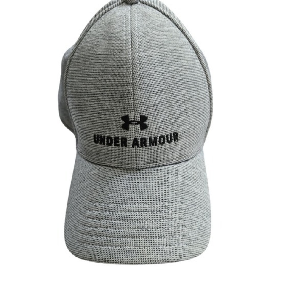 Under Armor Women's‎ Grey Hat - Snap Back